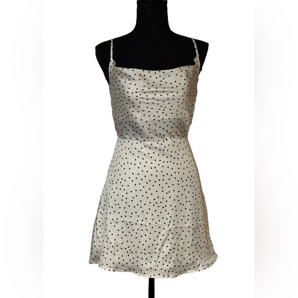 ✨ Lulus Spot in My Heart Polka Dot Satin Mini Dress ✨ XS White - Picture 2 of 7